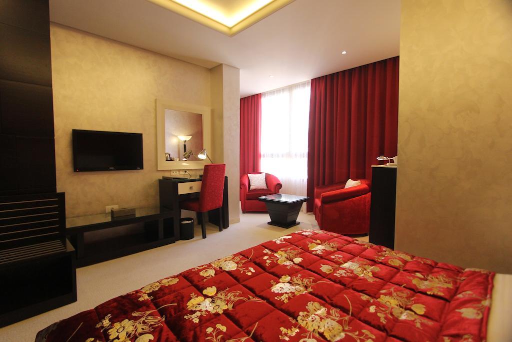 Elite Hotel & Spa Бейрут Екстер'єр фото